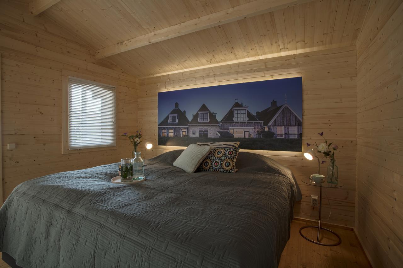 Lodgehotel De Lelie Маккум Экстерьер фото